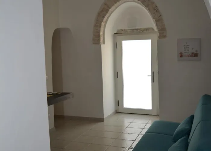 アパート Trulli Domimi'2024 マルティナ・フランカ